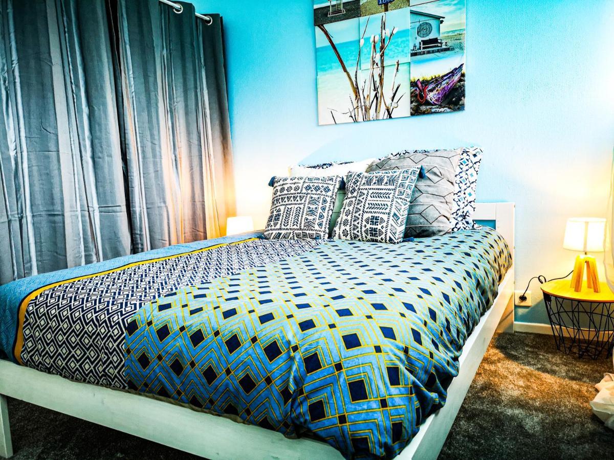 Leman Holidays - Le Blue Sky Apartment *